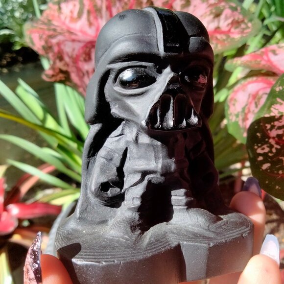 Darth Vader Black Obsidian Crystal Carving - Picture 2 of 3